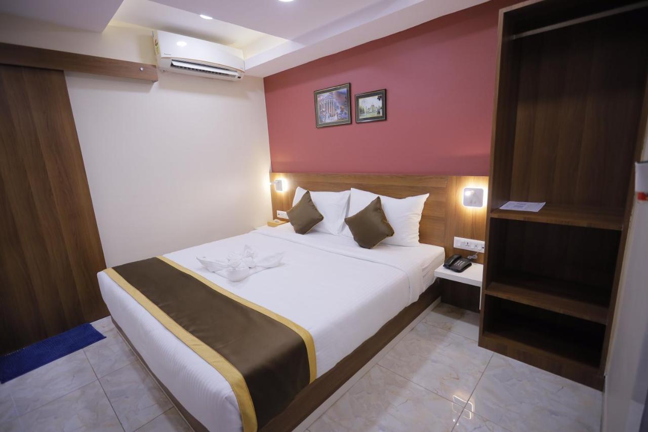 The Avenue Hotel Ballygunge โกลกาตา ภายนอก รูปภาพ