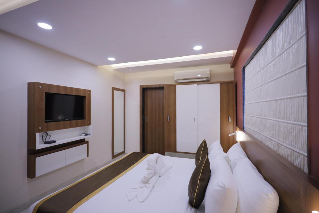 The Avenue Hotel Ballygunge โกลกาตา ภายนอก รูปภาพ