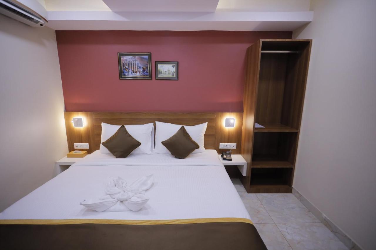 The Avenue Hotel Ballygunge โกลกาตา ภายนอก รูปภาพ